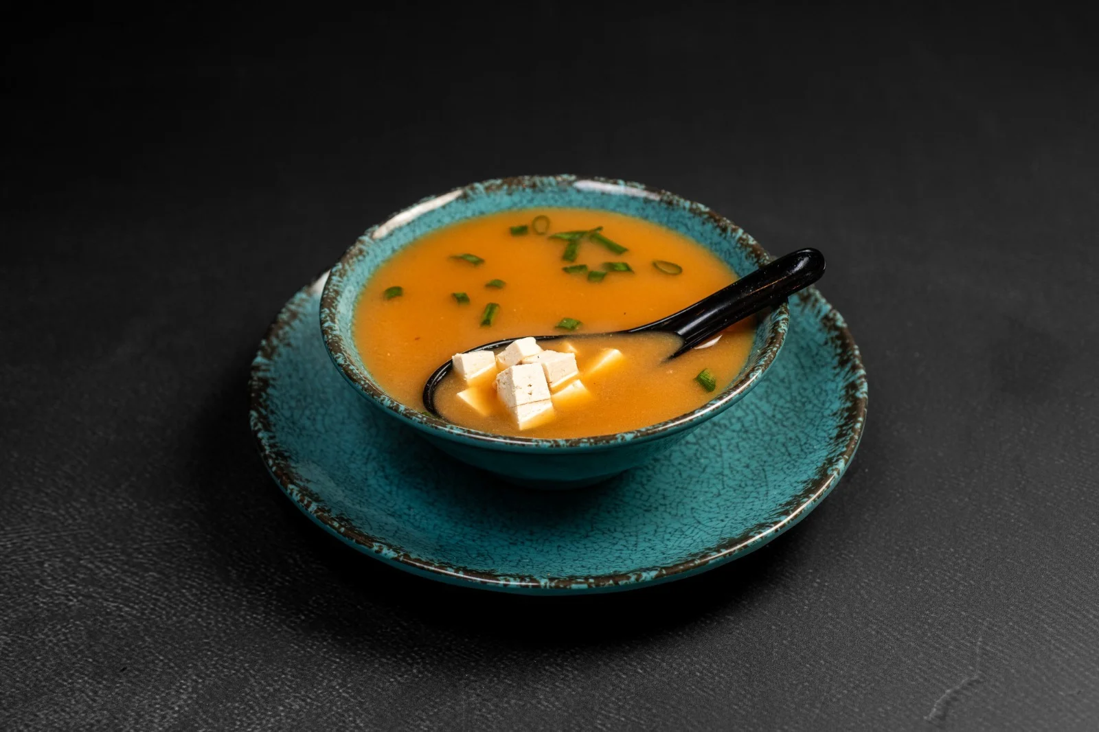 נאי תאי NAI TAI מודיעין מכבים רעות 5