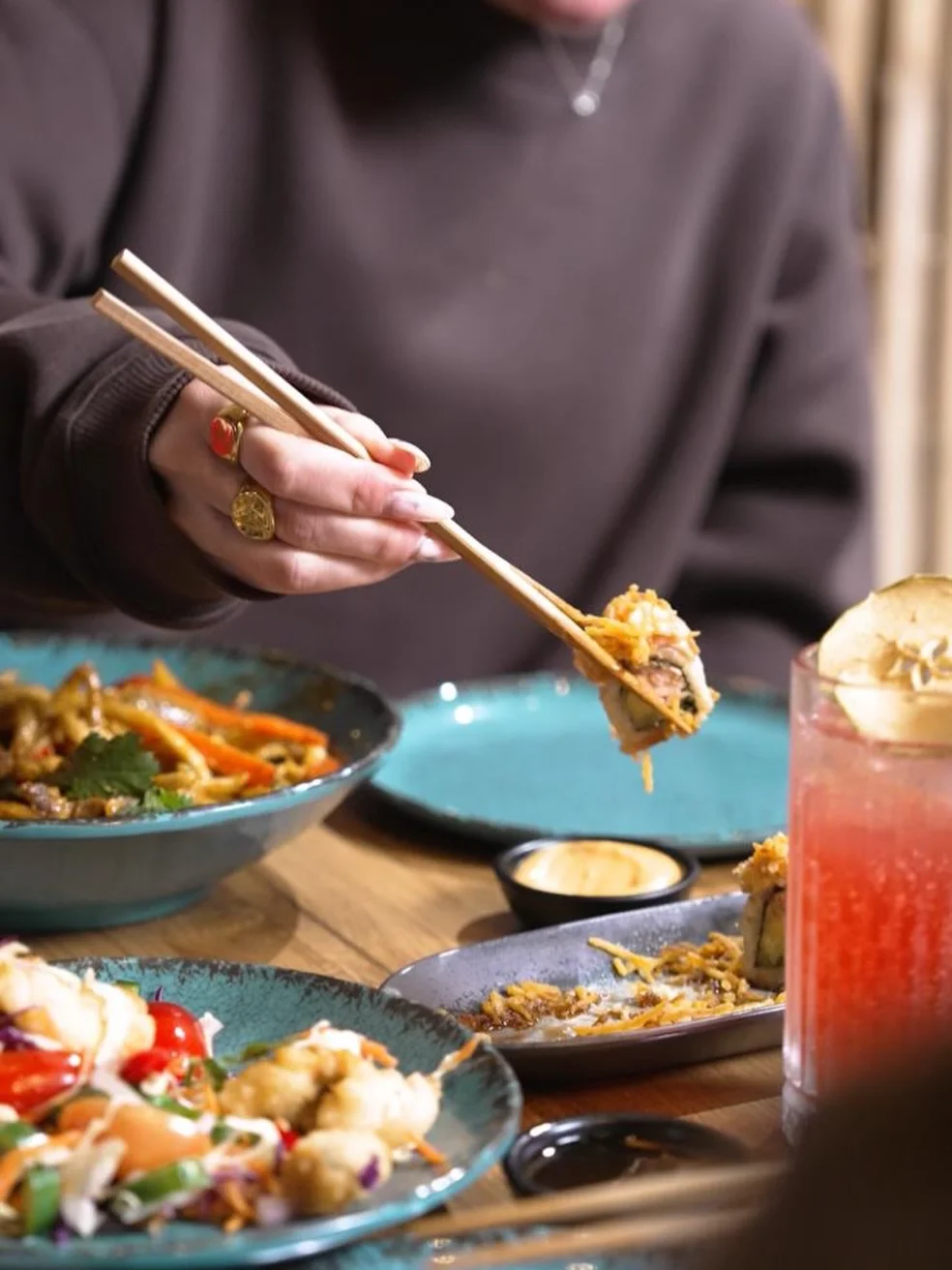 נאי תאי NAI TAI מודיעין מכבים רעות 1